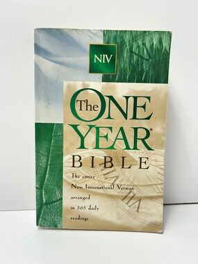 Tyndale 1986 NIV One Year Bible 365 Daily Readings Good Unmarked Edition Softcov